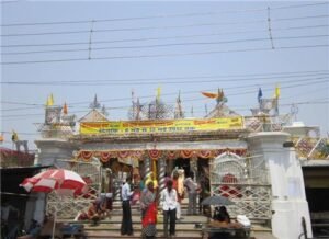 Vishnu Mandir, Gorakhpur : Unveiling Tranquility and Exploring the Spiritual Essence